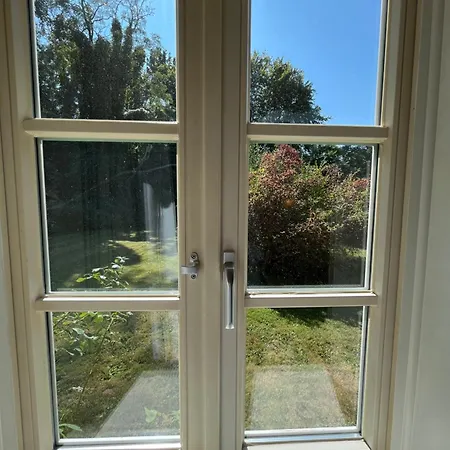 „altes Forsthaus“ Am Schloss Διαμέρισμα *