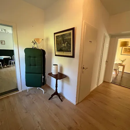 „altes Forsthaus“ Am Schloss Διαμέρισμα *