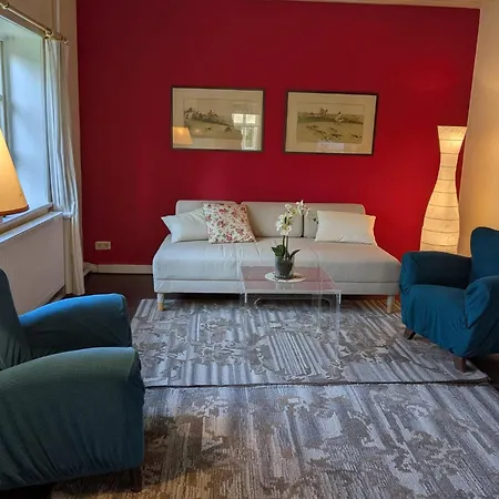 Appartement „altes Forsthaus“ Am Schloss
